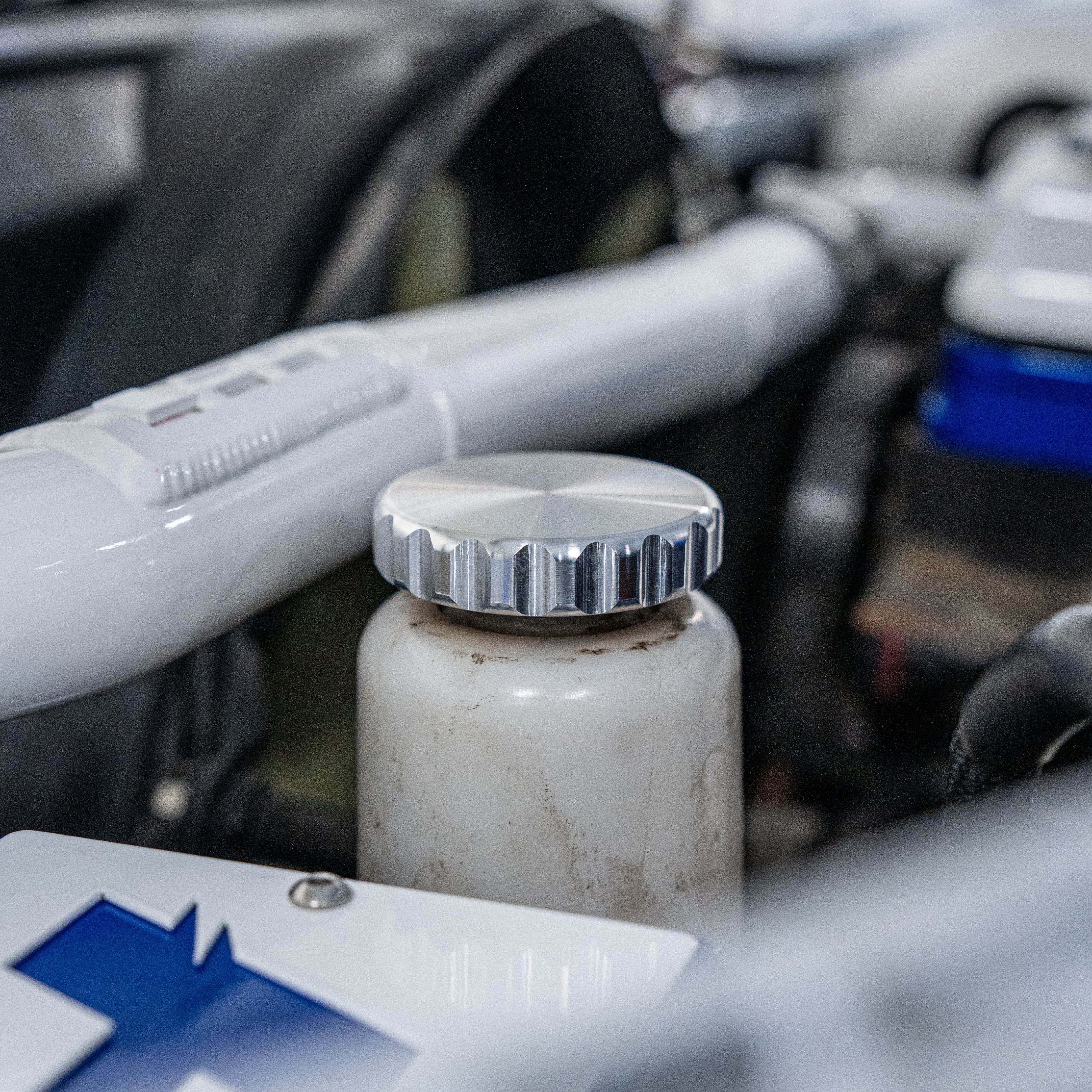 19-25 Cummins Power Steering Reservoir Cap - Image 3